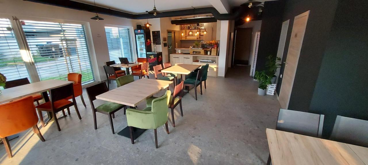 Bed & Breakfast Rezidenca Pipanova 류블랴나 외부 사진