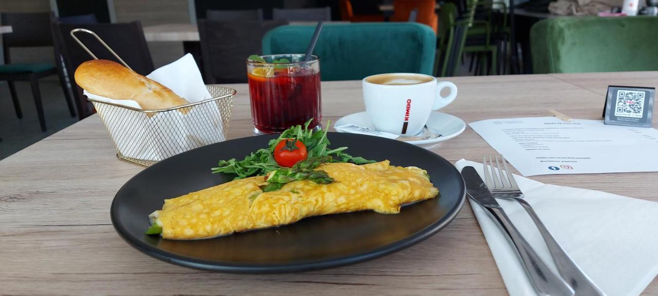 Bed & Breakfast Rezidenca Pipanova 류블랴나 외부 사진